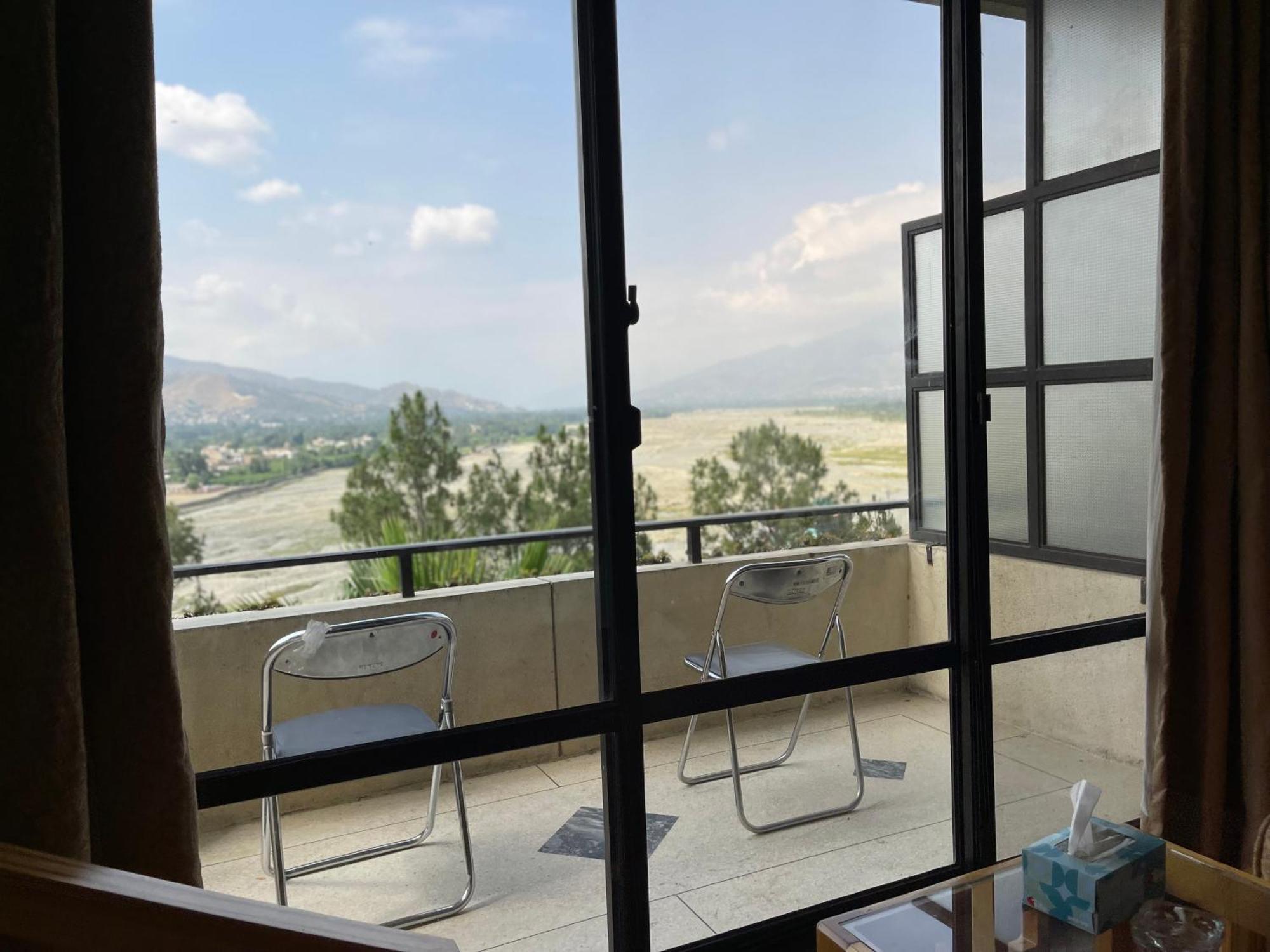 Rock City Resort Saidu Sharif Exterior foto