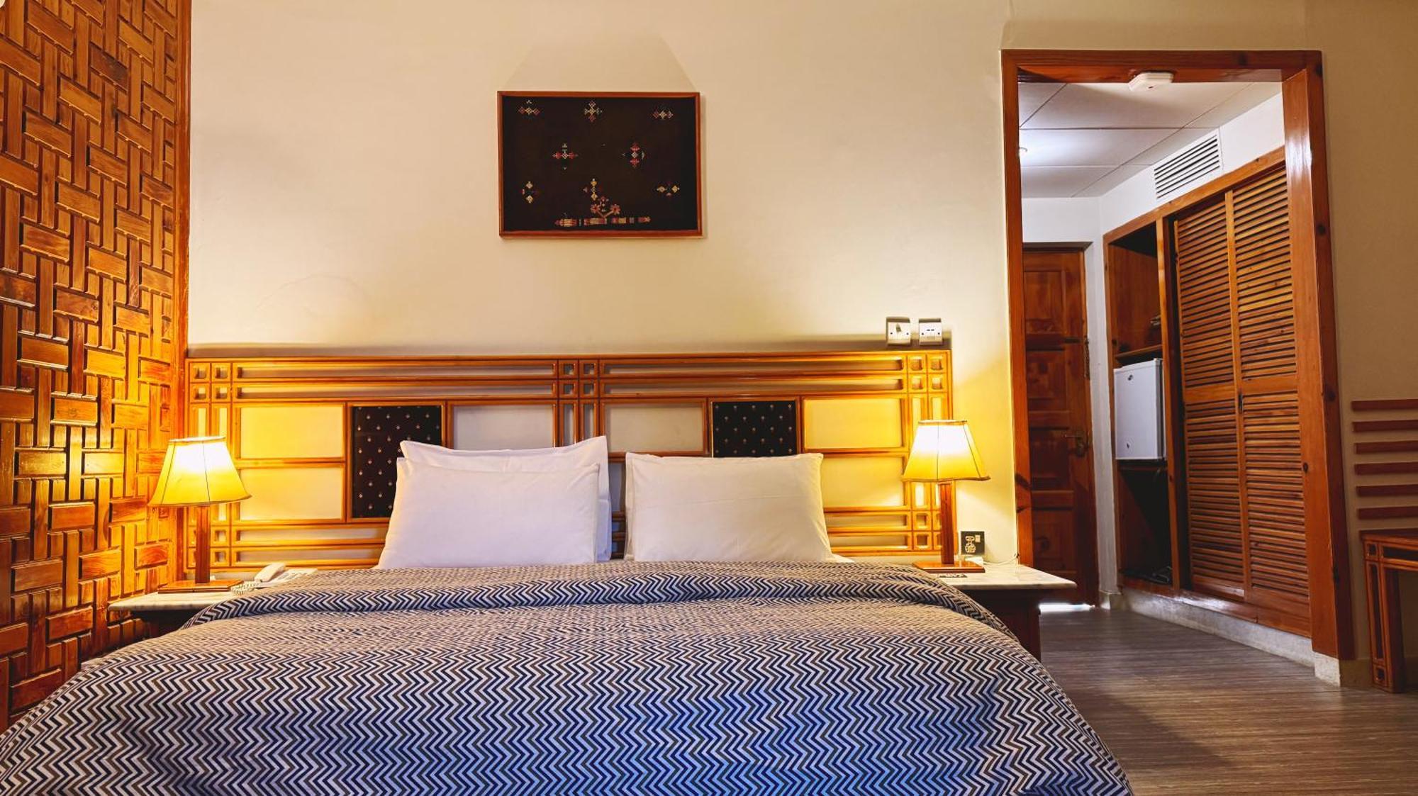 Rock City Resort Saidu Sharif Exterior foto